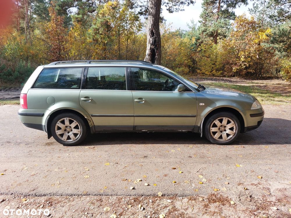 Volkswagen Passat 1.9 TDI Comfortline - 5