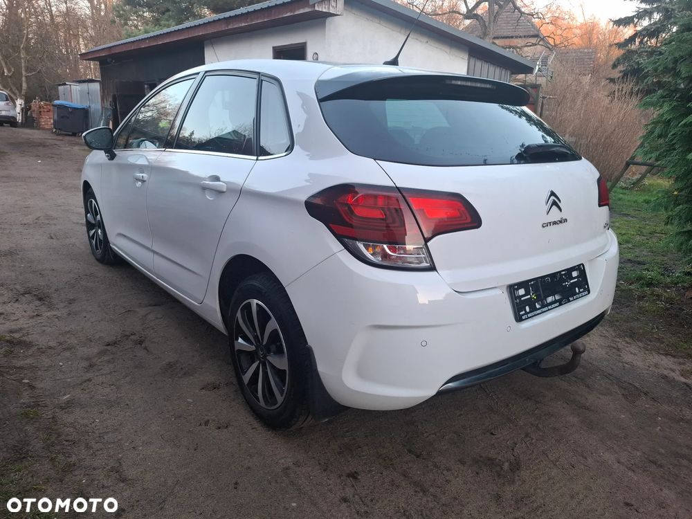 Citroën C4 BlueHDi 120 Stop&Start Selection - 4