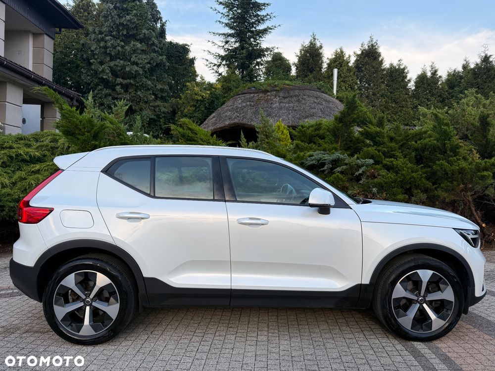 Volvo XC 40 B3 B DKG Plus Dark - 12