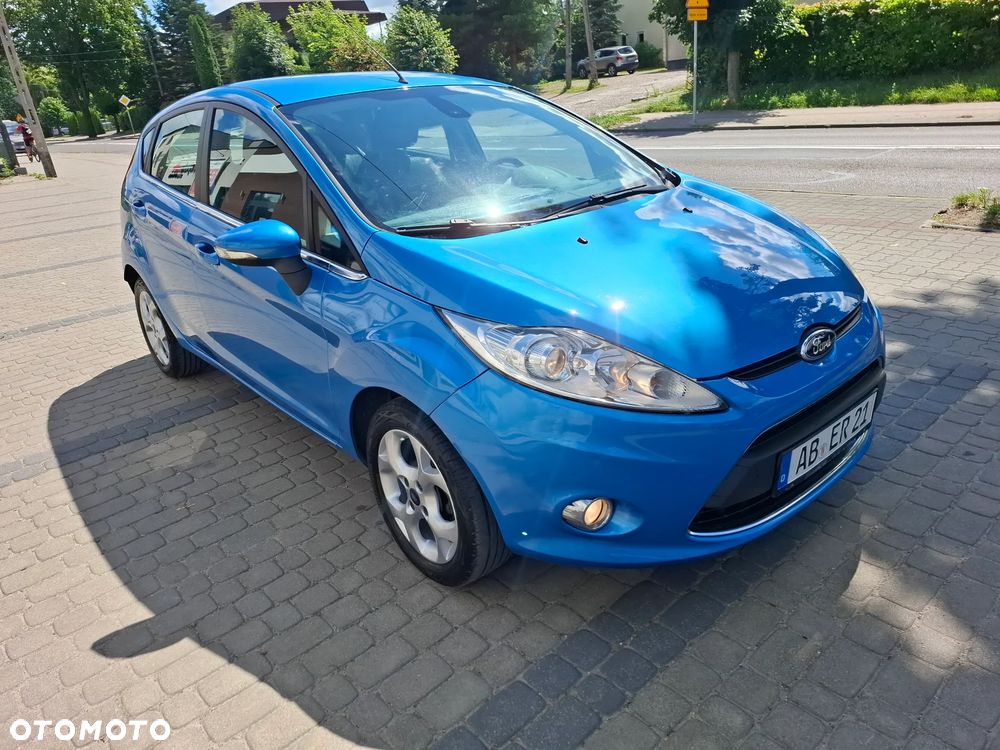 Ford Fiesta 1.25 Titanium - 10