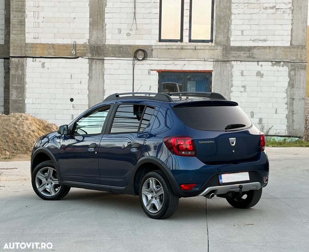Dacia Sandero Stepway TCe 90 (S&S) Celebration - 3