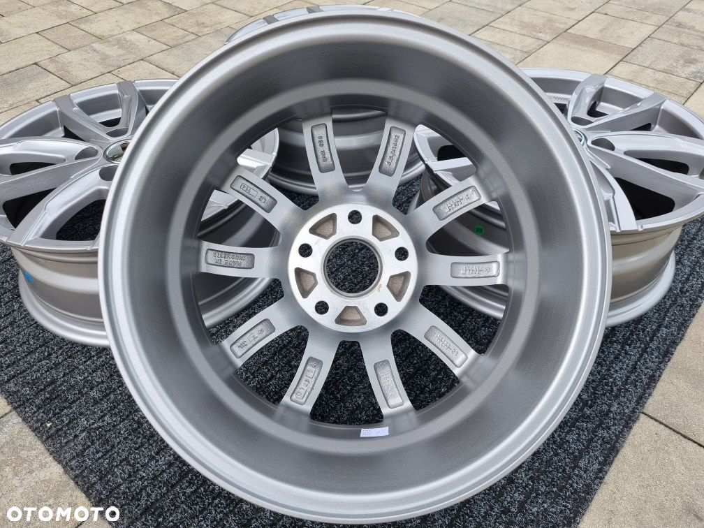 Dacia Duster 16 " Felgi alu nowe 5x114,3 Duster I / II Gunmetal - 7