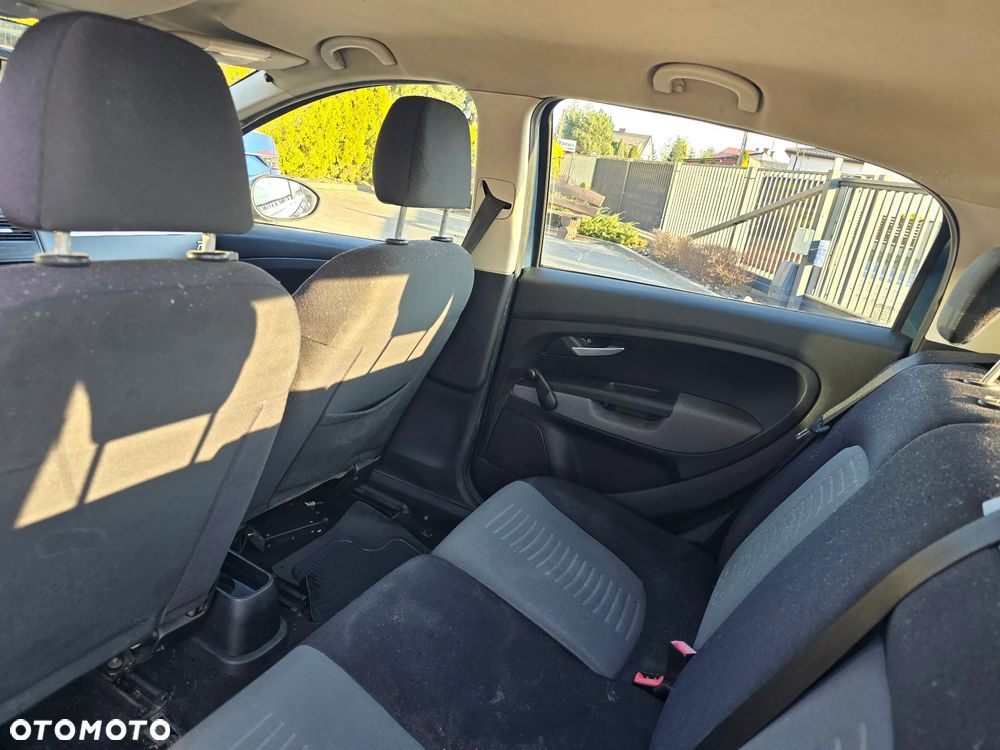 Fiat Grande Punto - 7