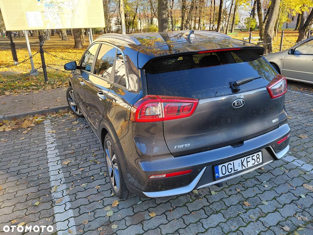 Kia Niro 1.6 GDI Hybrid L - 7