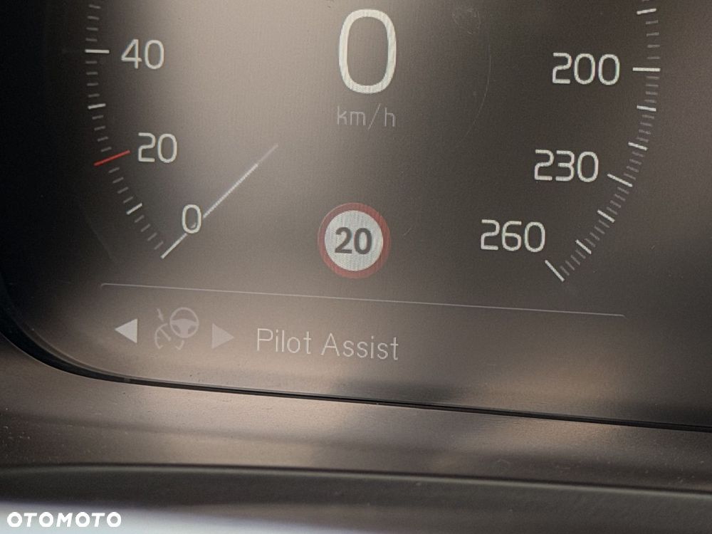 Volvo V90 - 9