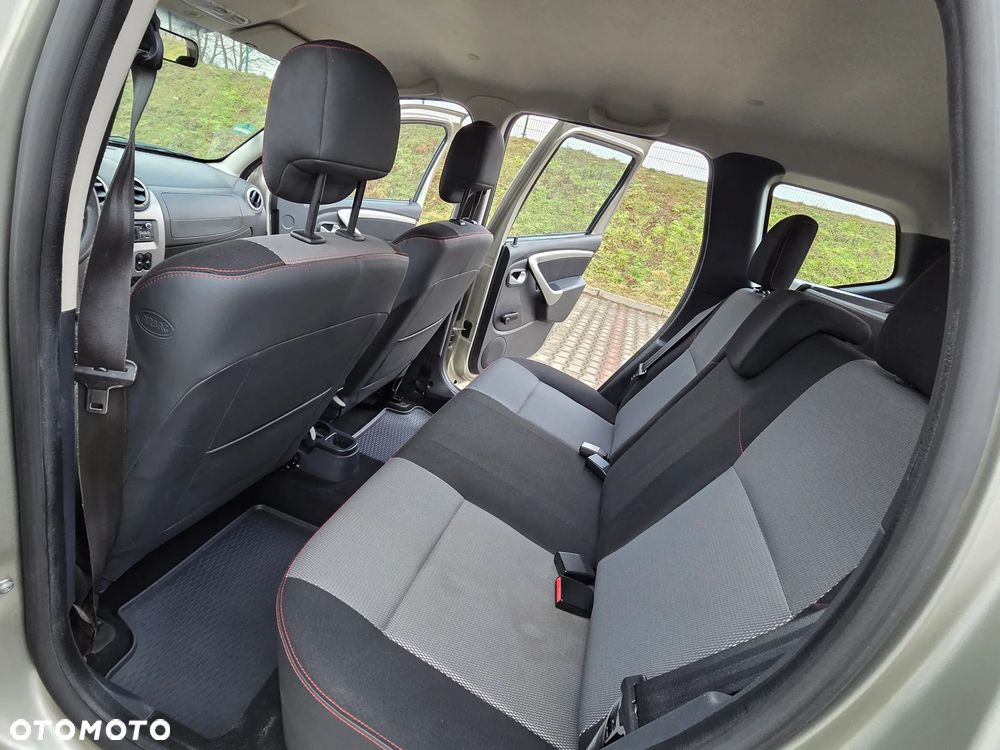 Dacia Duster dCi 110 FAP 4x2 Prestige - 24