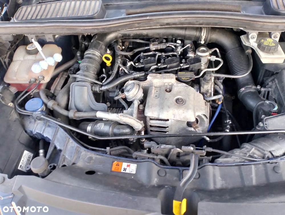 Ford Grand C-MAX - 20