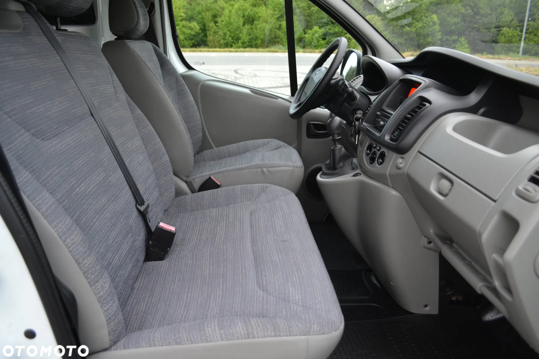 Renault Trafic - 19