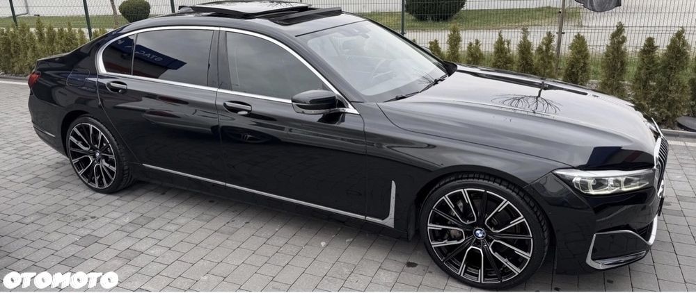 BMW Seria 7 740Li - 5