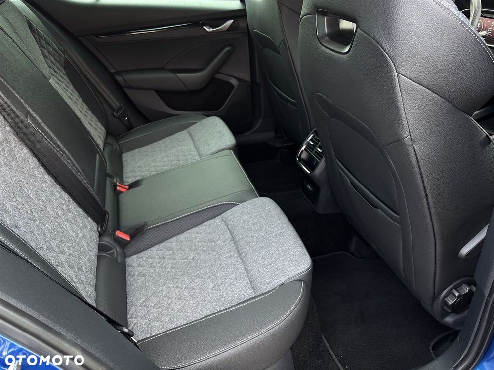 Skoda Octavia 1.5 TSI mHEV Sportline DSG - 8
