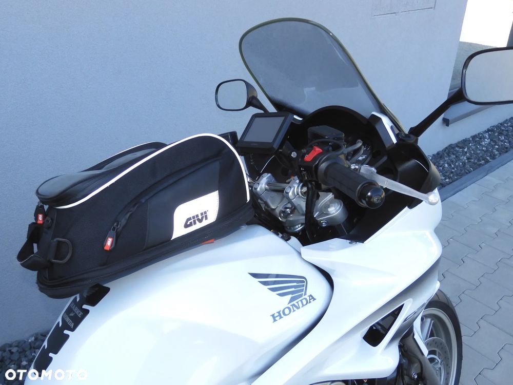 Honda CBF - 29