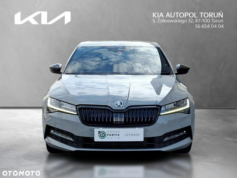 Skoda Superb 2.0 TSI Sportline DSG - 8