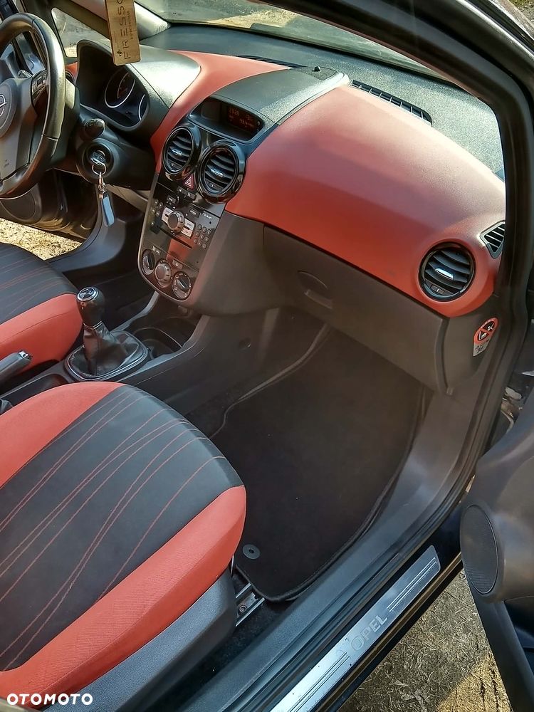 Opel Corsa 1.4 16V 111 - 17