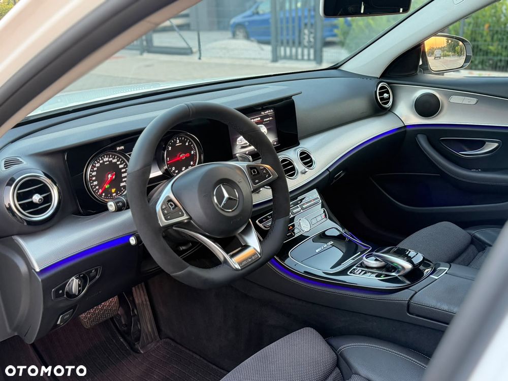 Mercedes-Benz Klasa E 220 d 9G-TRONIC Avantgarde - 11