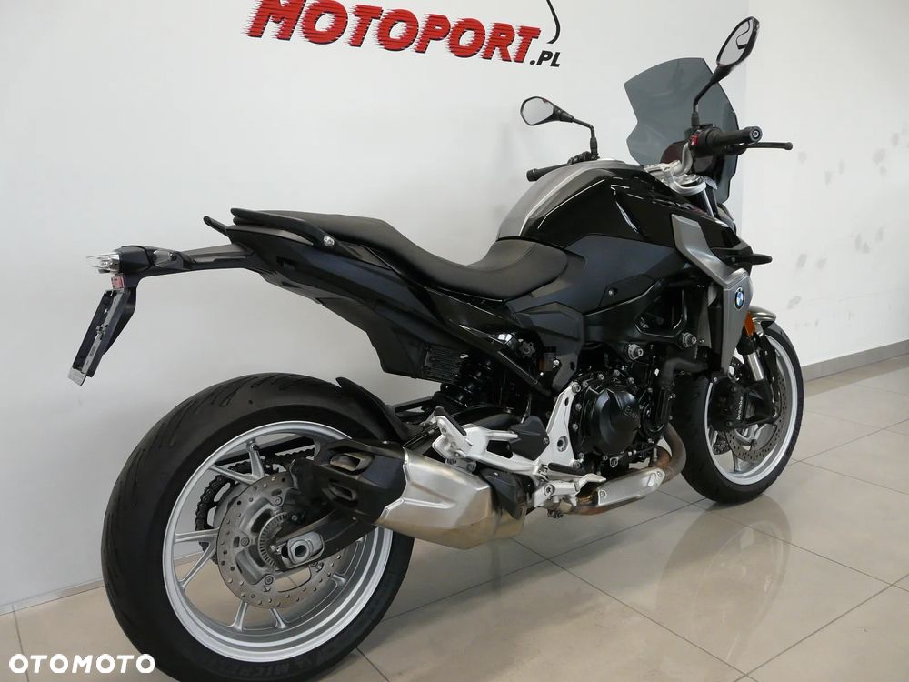BMW R - 18
