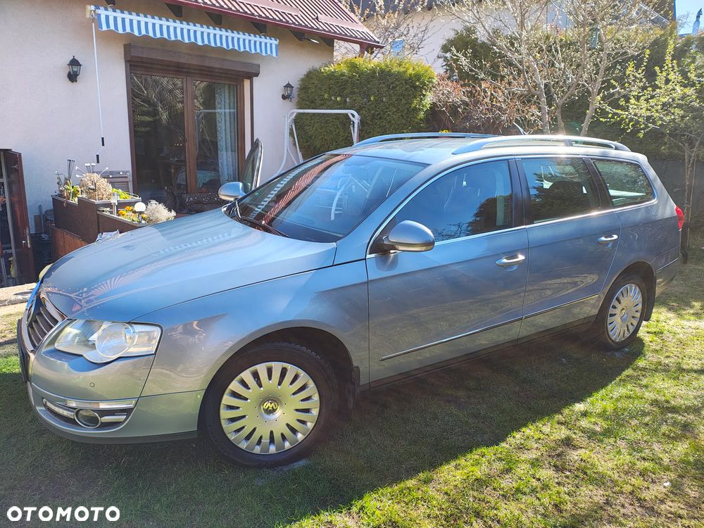 Volkswagen Passat 1.6 TDI Comfortline - 16