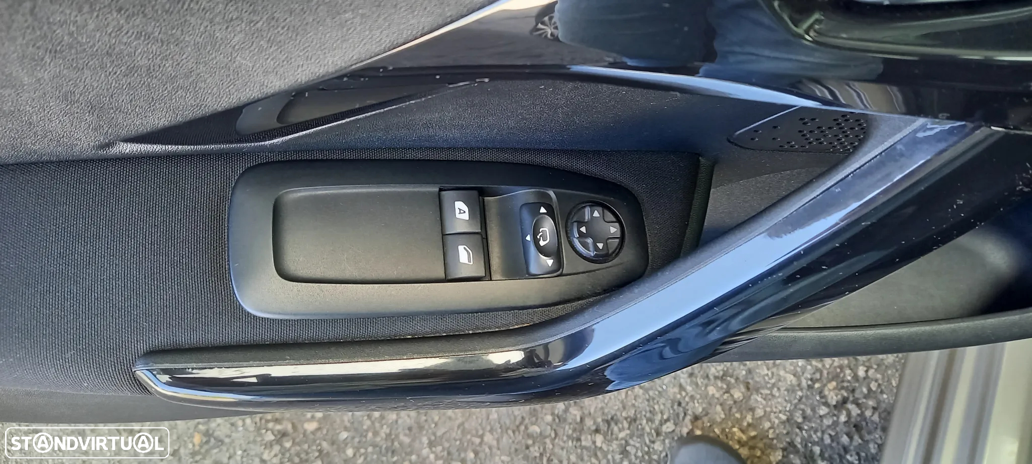 Peugeot 208 e-HDi 68 EGS5 Stop&Start Active - 6
