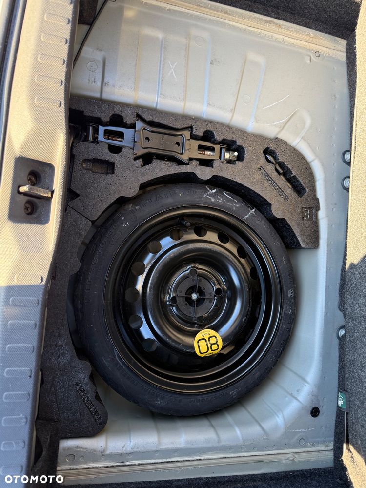 Nissan Micra - 18