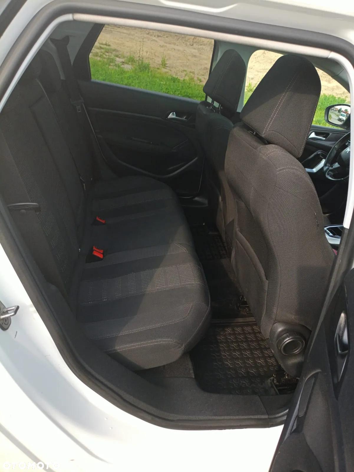Peugeot 308 SW 1.6 BlueHDi Business Line S&S - 10