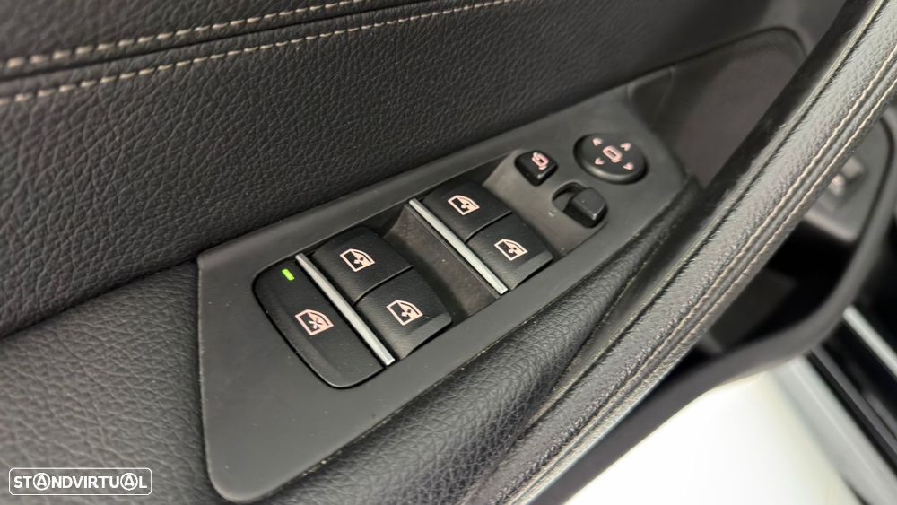 BMW 520 d Pack M Auto - 26