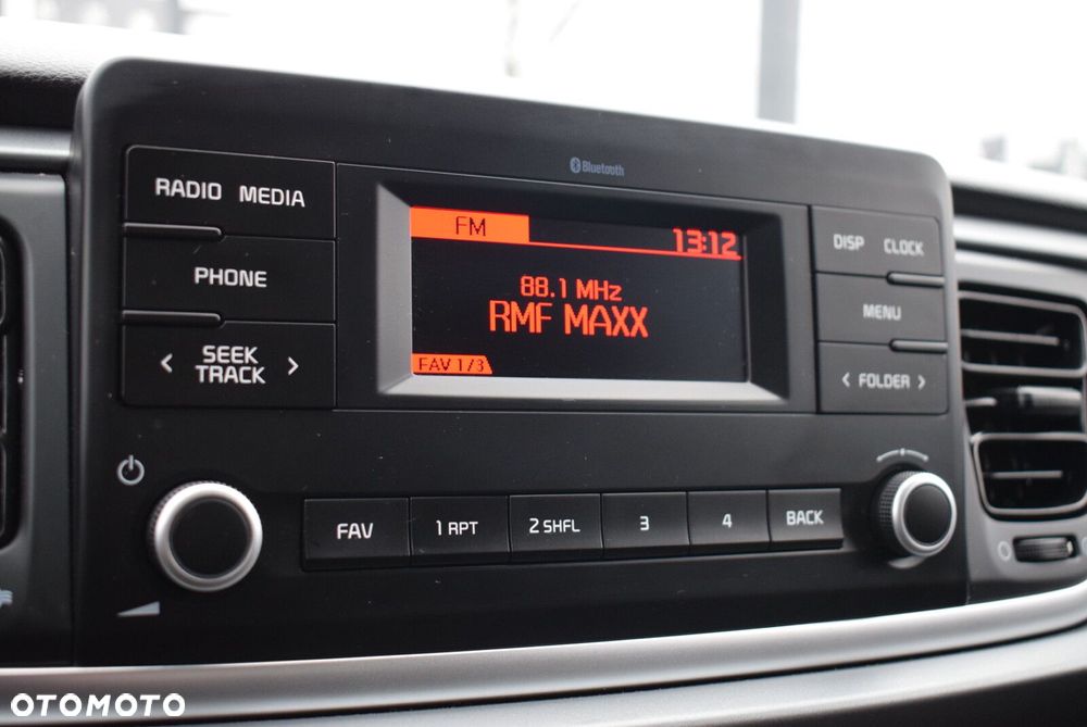 Kia Rio 1.2 M - 20