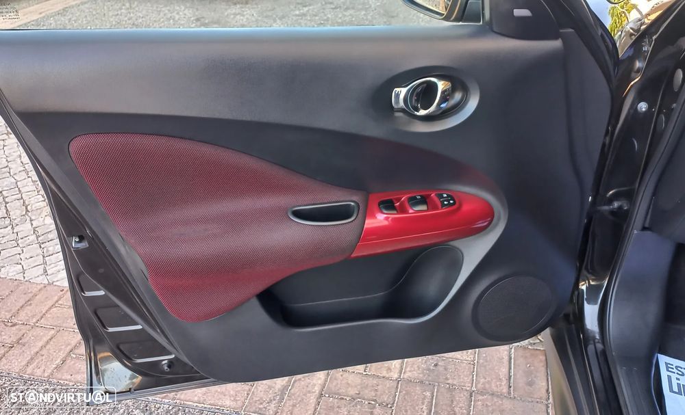 Nissan Juke 1.5 dCi N-Connecta P.Ext.1 Detroit Red - 22