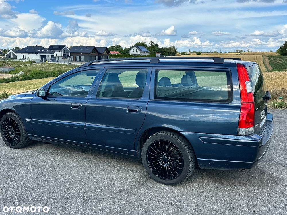 Volvo V70 2.4 Momentum - 9