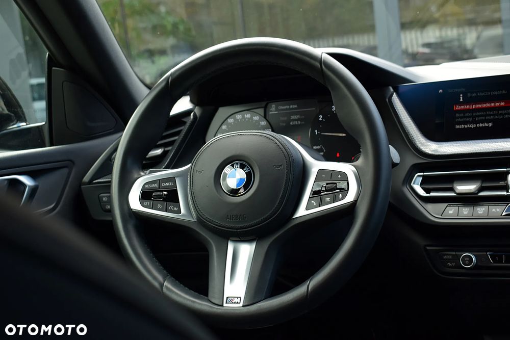 BMW Seria 2 218i M Sport - 5