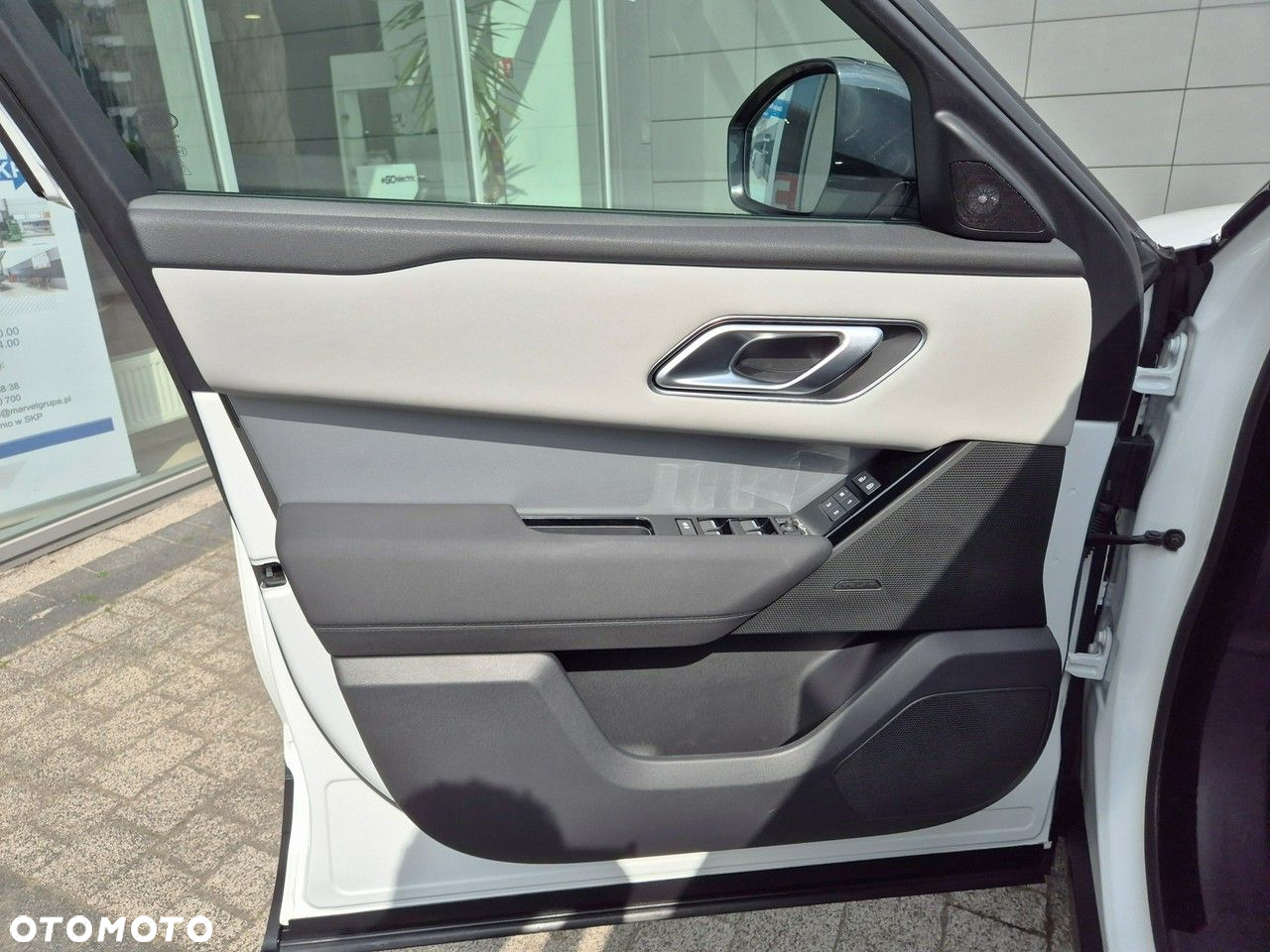 Land Rover Range Rover Velar - 12