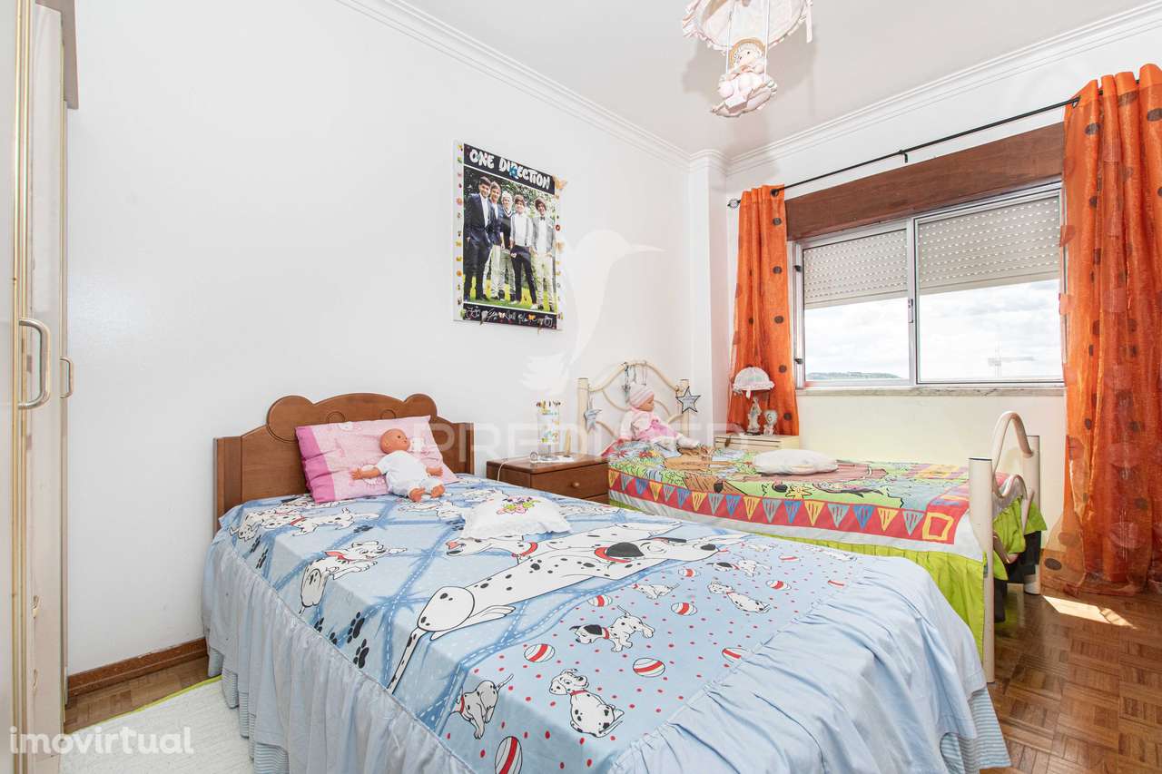 Apartamento T3 situado em Vialonga - Grande imagem: 4/16