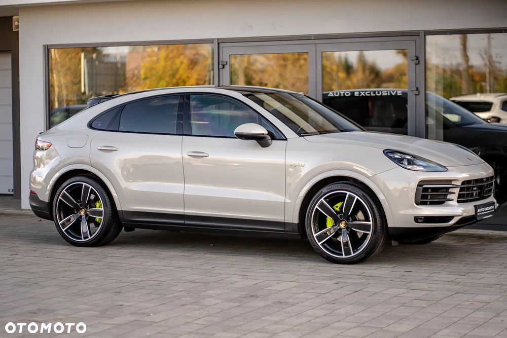 Porsche Cayenne - 14