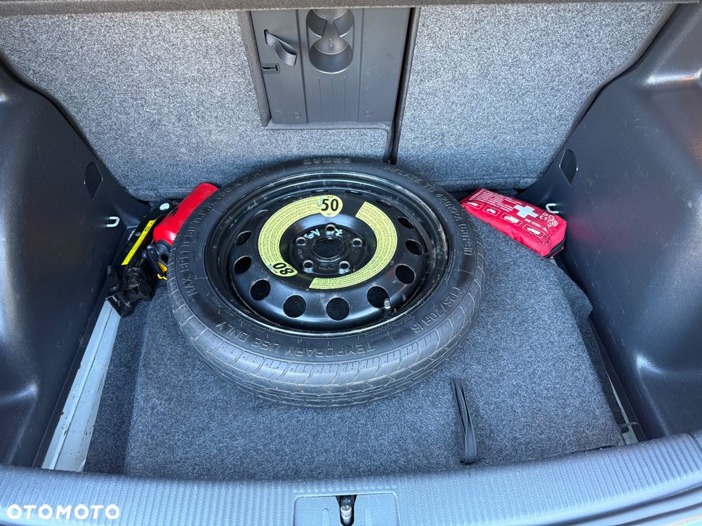 Volkswagen Golf Plus 1.4 Style - 36