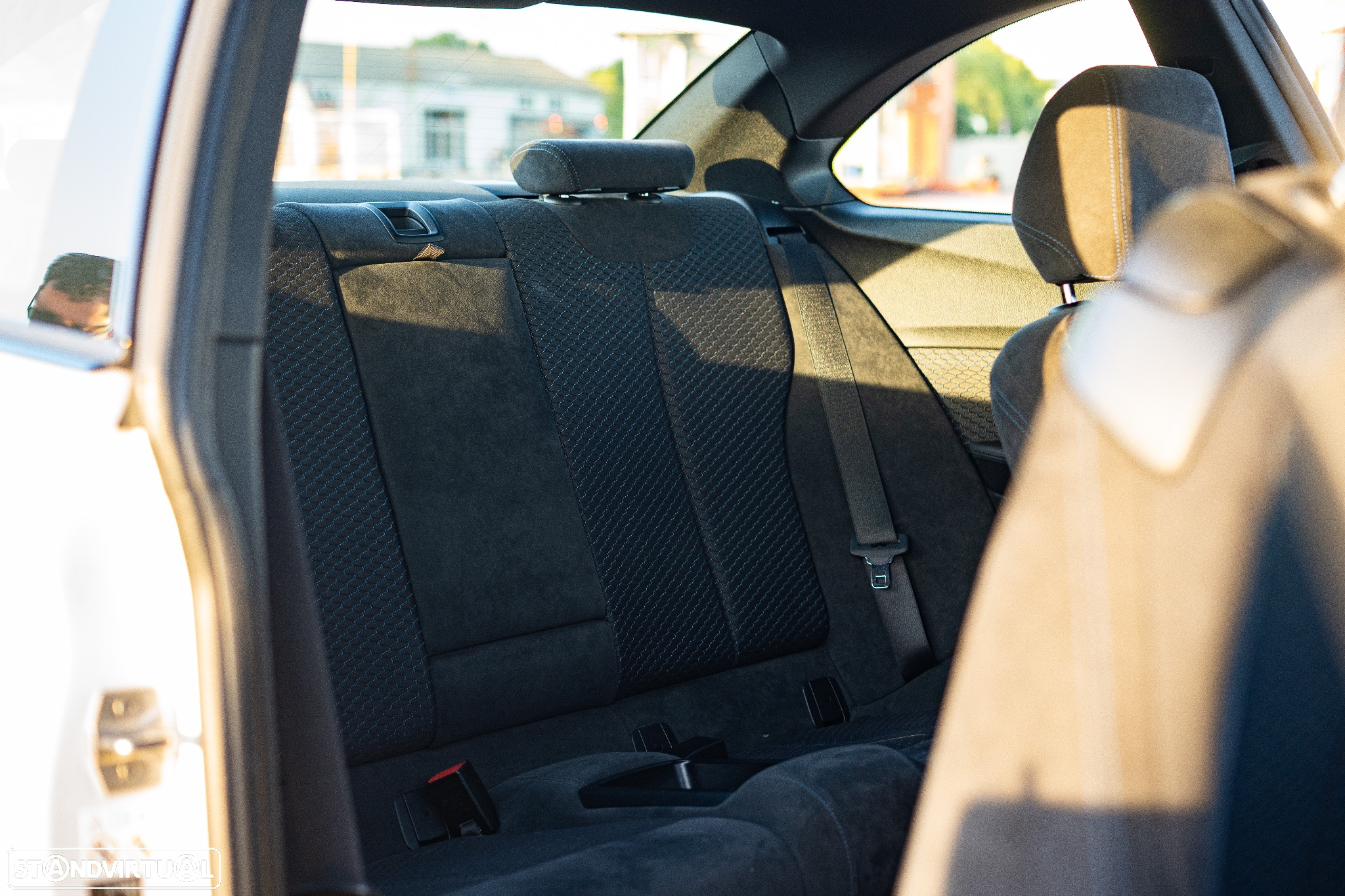 BMW 225 d Coupe Pack M Auto - 27