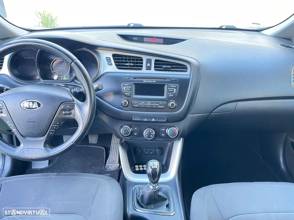 Kia Ceed SW 1.4 CRDi ECO - 9