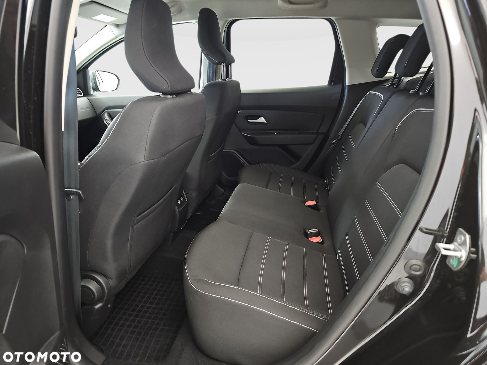 Dacia Duster 1.3 TCe Journey 4WD - 23