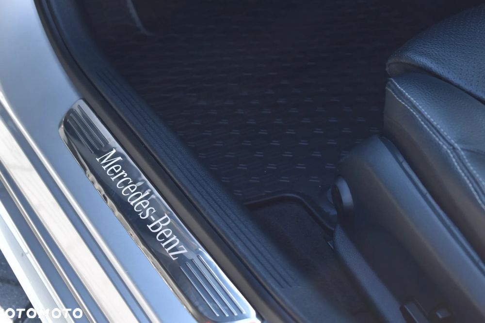 Mercedes-Benz Klasa C 250 (BlueTEC) d 4-Matic 7G-TRONIC - 37