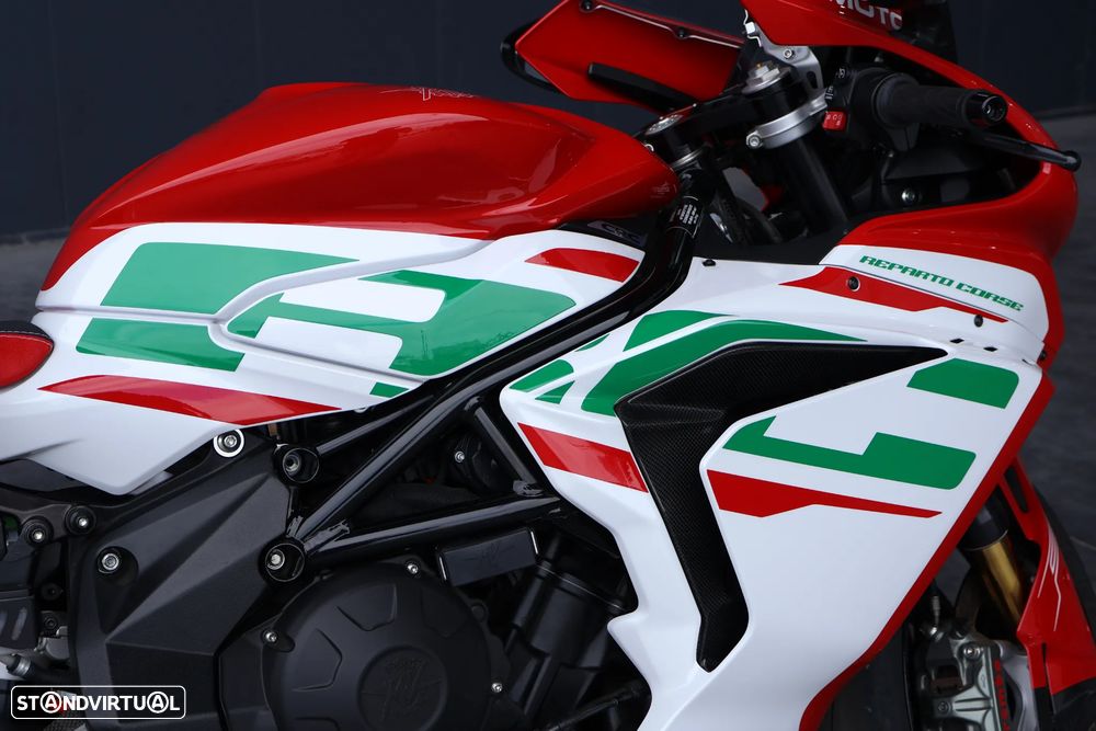MV Agusta F3 Reparto Corse (Edição limitada, Única unidade) - 11