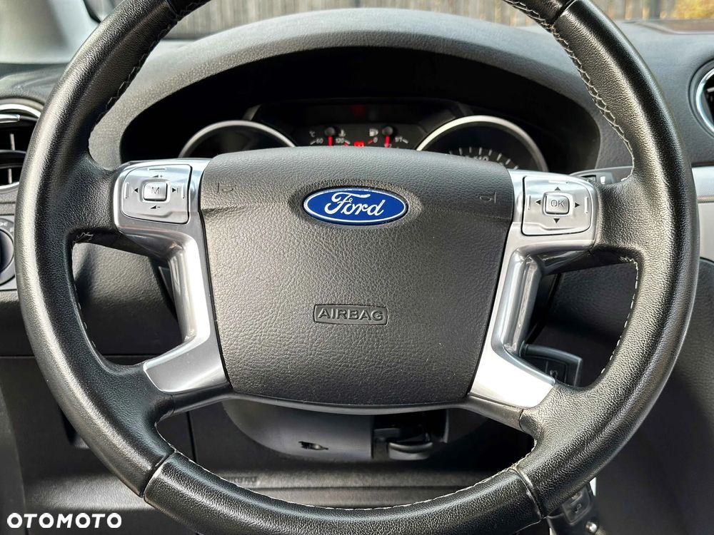 Ford Galaxy 2.0 Trend - 25