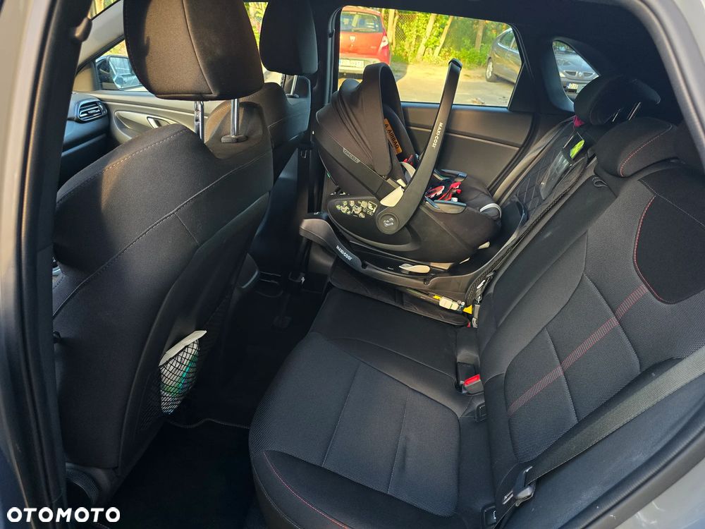 Hyundai i30 1.5 T-GDI 48V Executive - 10
