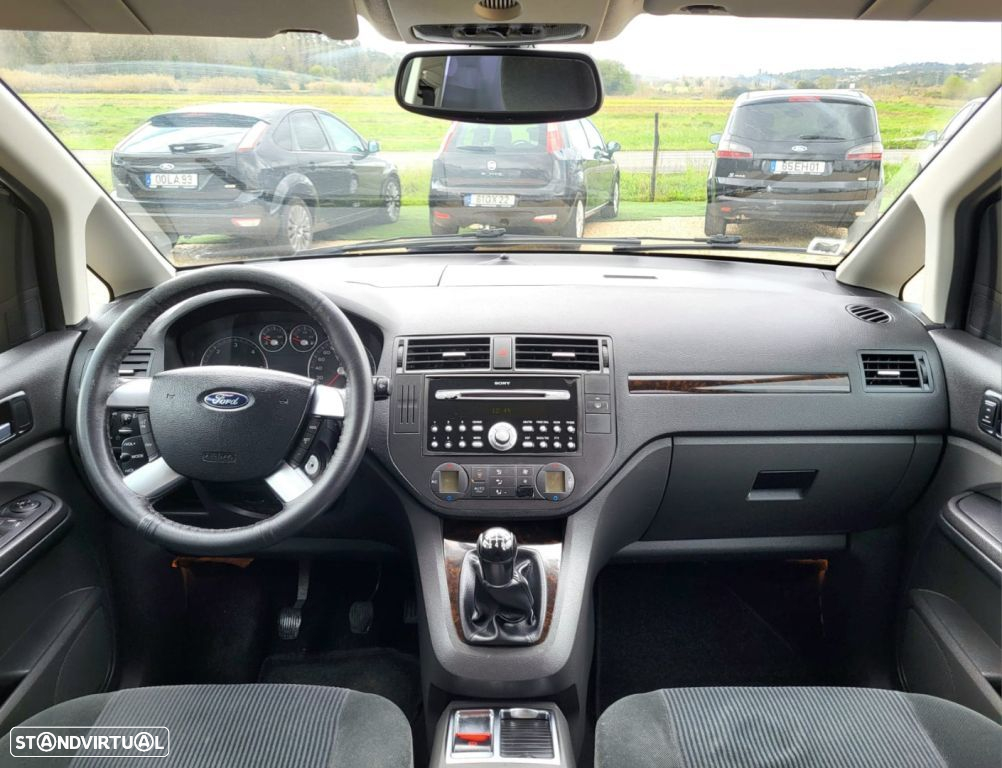 Ford C-Max - 11