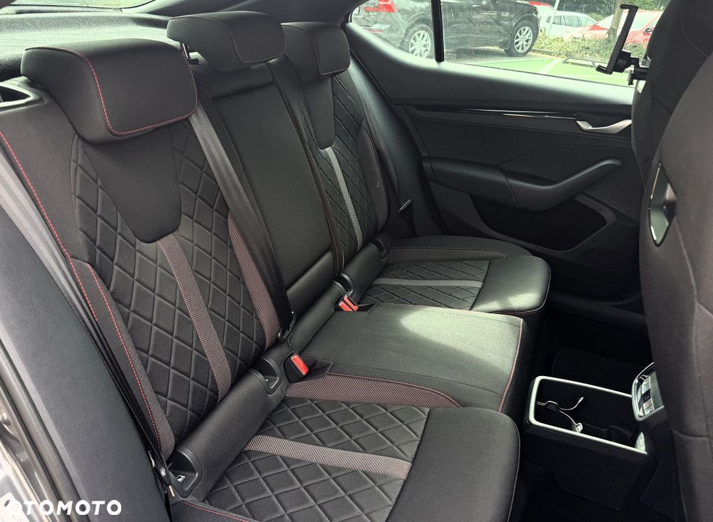 Skoda Octavia 2.0 TSI RS DSG - 31