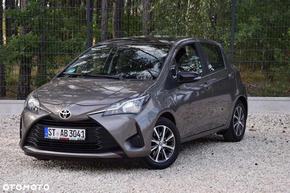 Toyota Yaris 1.5 Active - 2