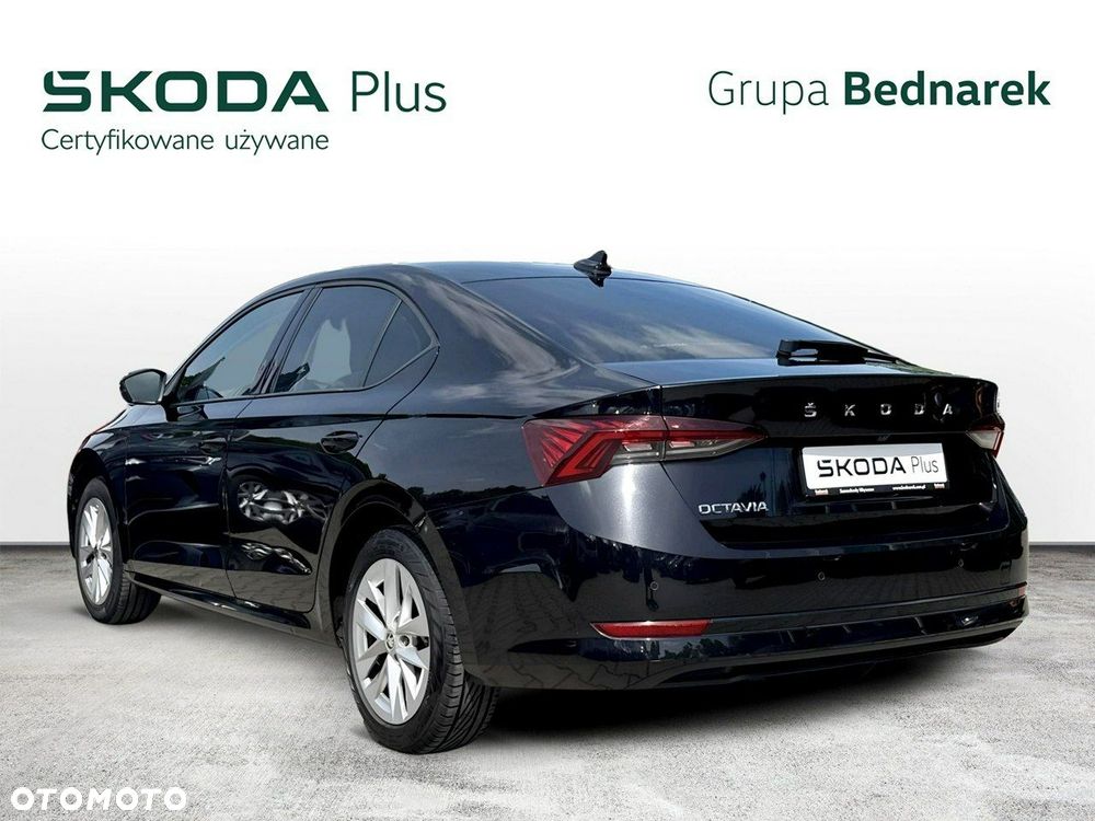 Skoda Octavia 2.0 TDI Ambition DSG - 3
