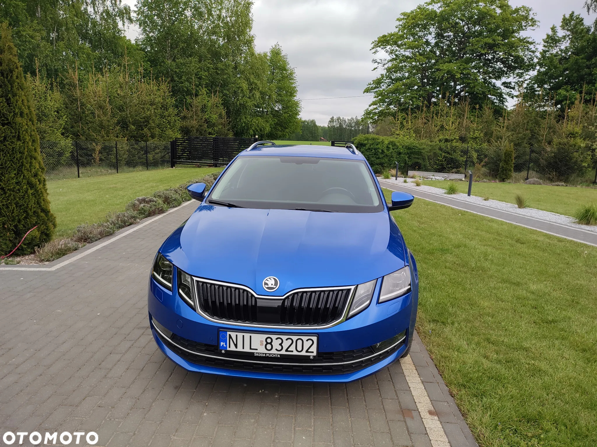 Skoda Octavia 2.0 TDI 4x4 Ambition DSG - 11