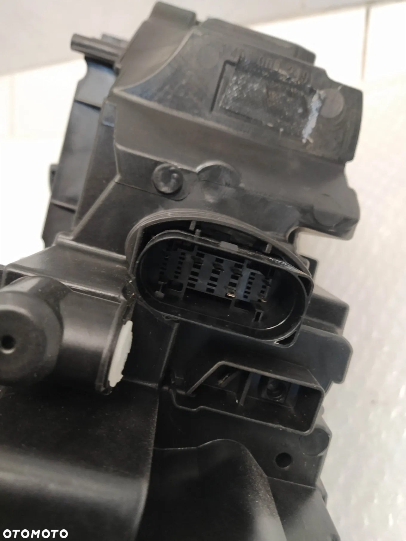 SKODA OCTAVIA III LAMPA PRAWA PRZÓD PRZEDNIA FULL LED 7 PIN - 7