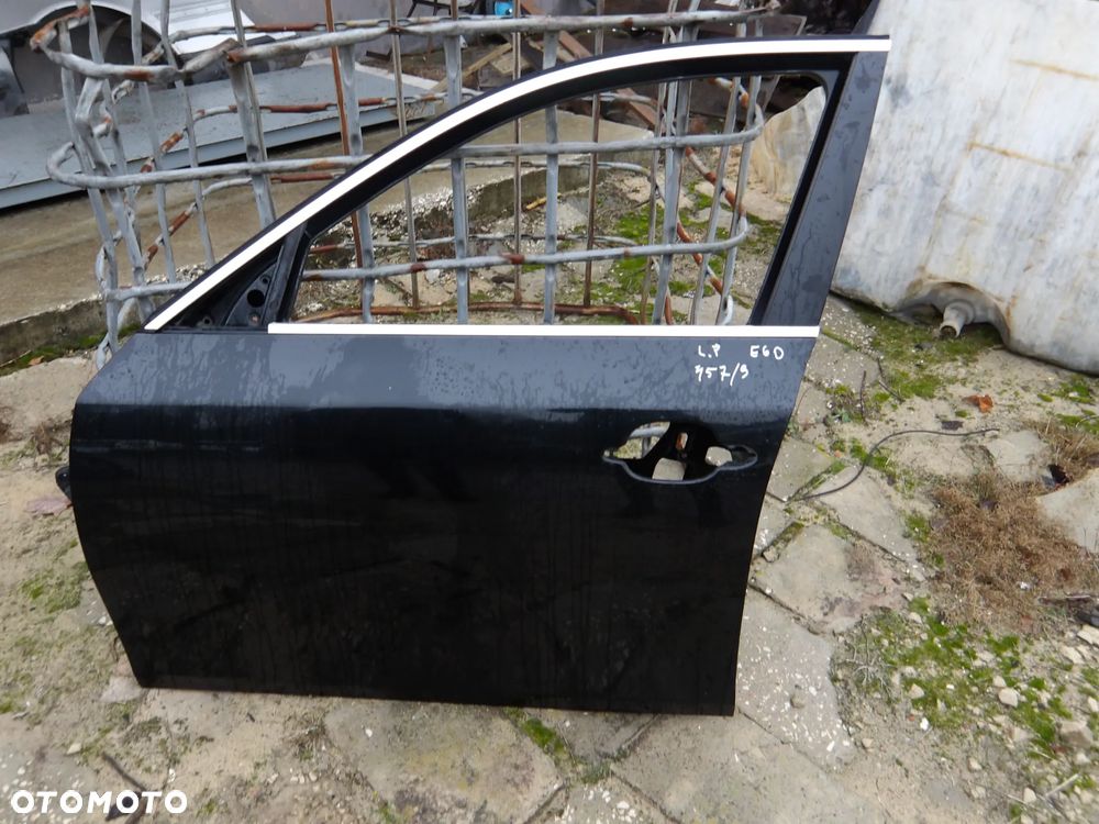 BMW E60 LIFT 07-10 DRZWI LEWE PRZEDNIE - 1