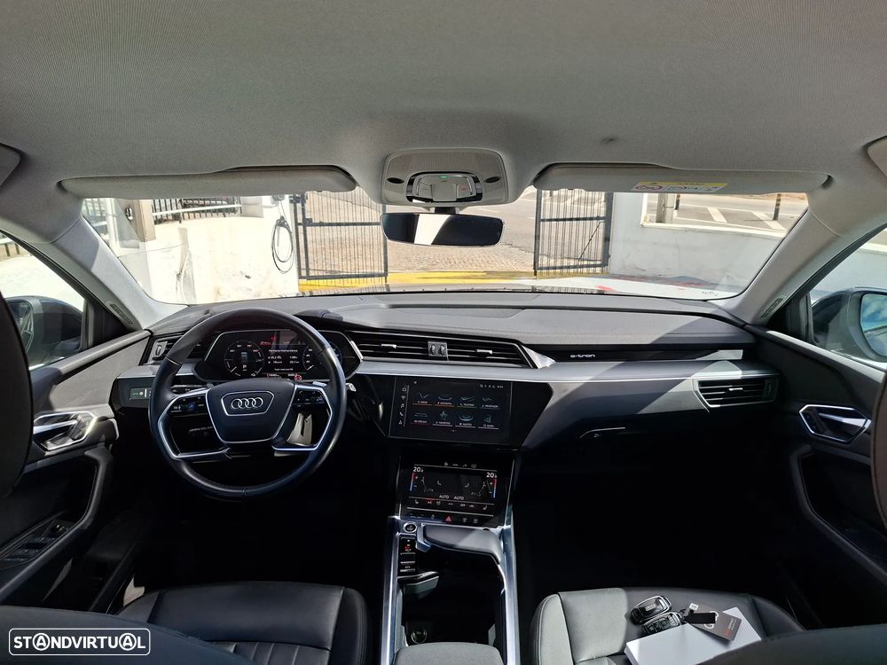 Audi e-tron 55 quattro Advanced - 61