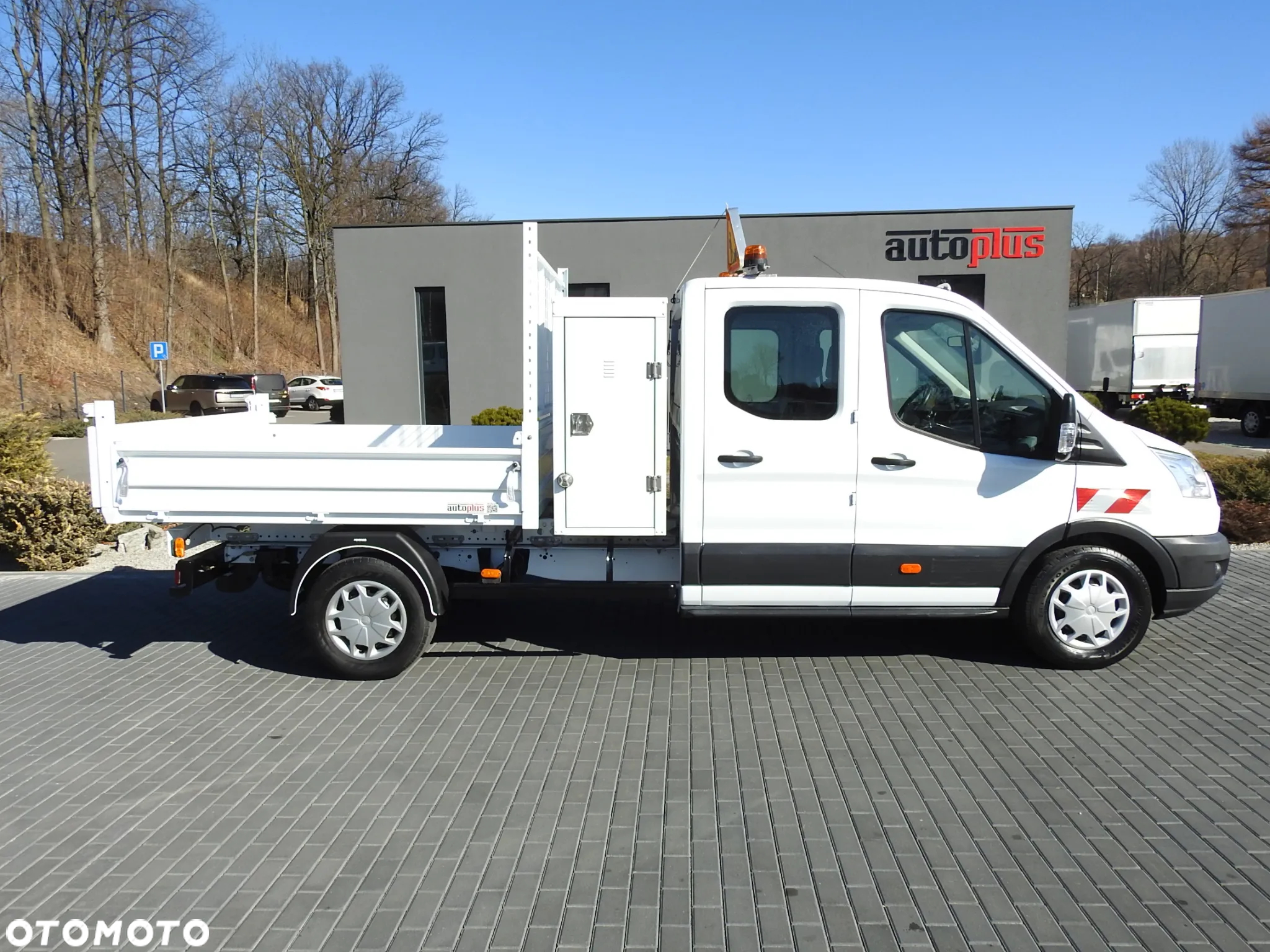 Ford TRANSIT  WYWROTKA PODWÓJNA KABINA DOKA 6 MIEJSC TEMPOMAT KLIMATYZACJA 130KM [ C66826 ] - 8