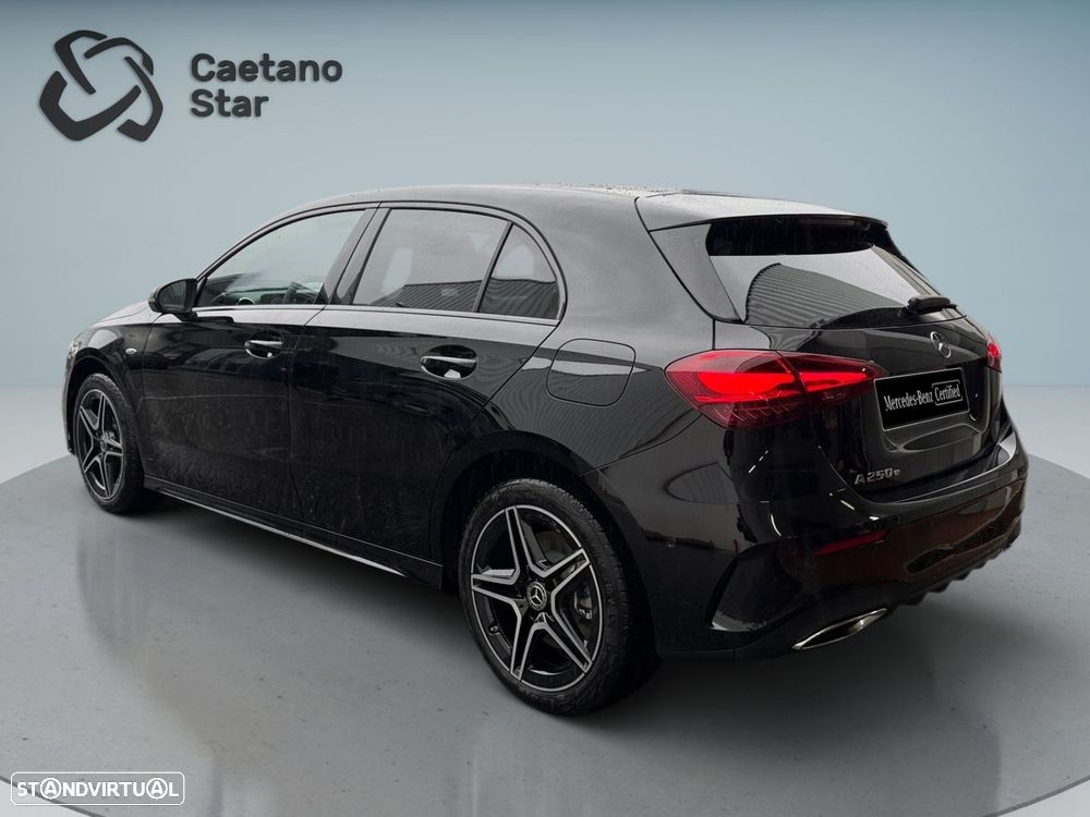 Mercedes-Benz A 250 e - 7