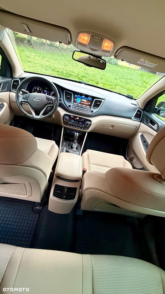 Hyundai Tucson 1.7 CRDI BlueDrive Comfort 2WD DCT - 11